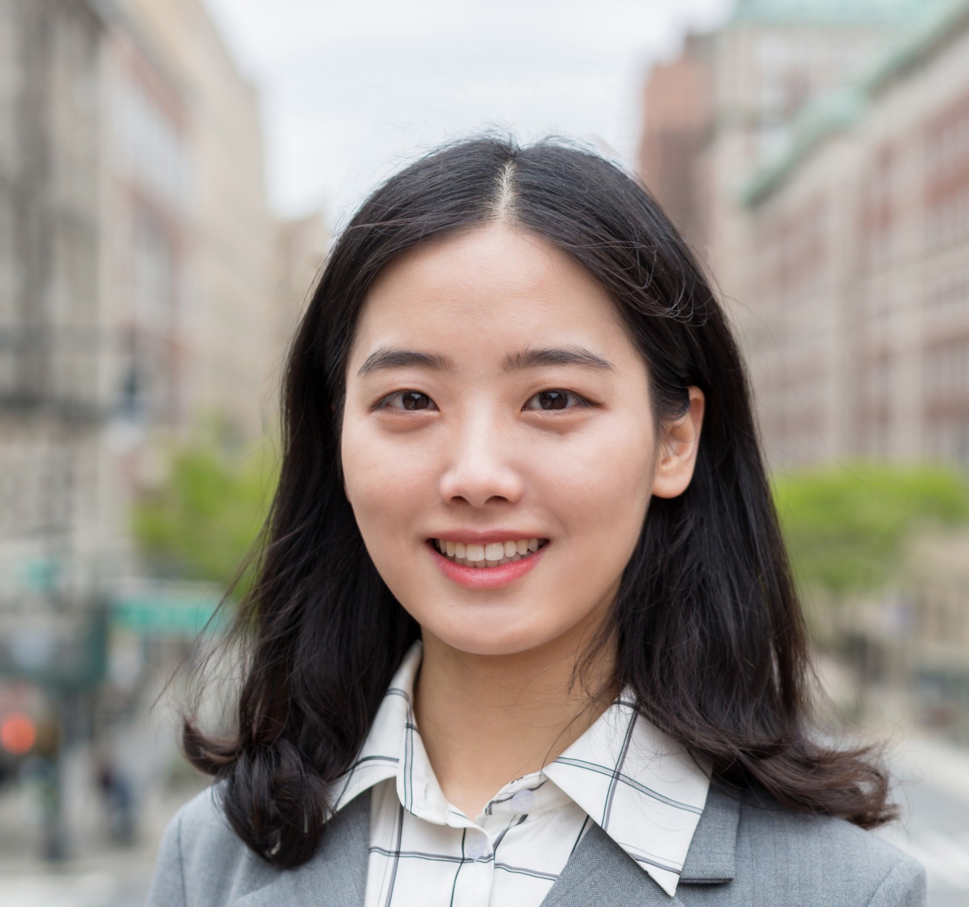 张雪纯-MPR Vice President(媒体与公共关系部副主席) 张雪纯-MPR Vice President(媒体与公共关系部副主席)